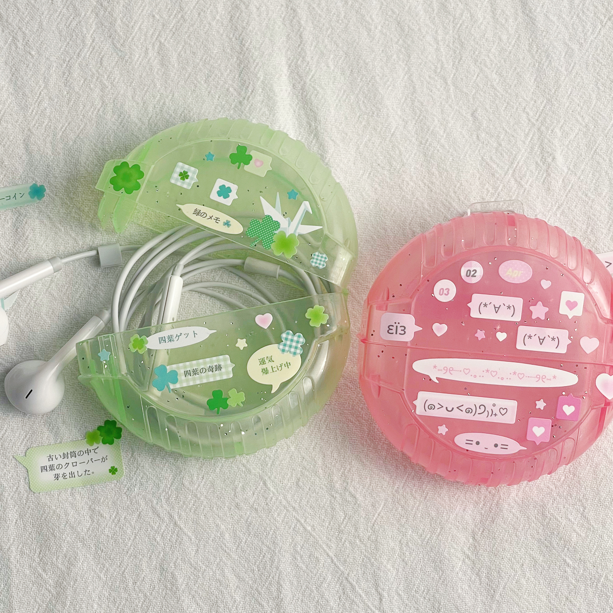Green four-leaf clover Sticker - огляд і ціна Red Clover Flower