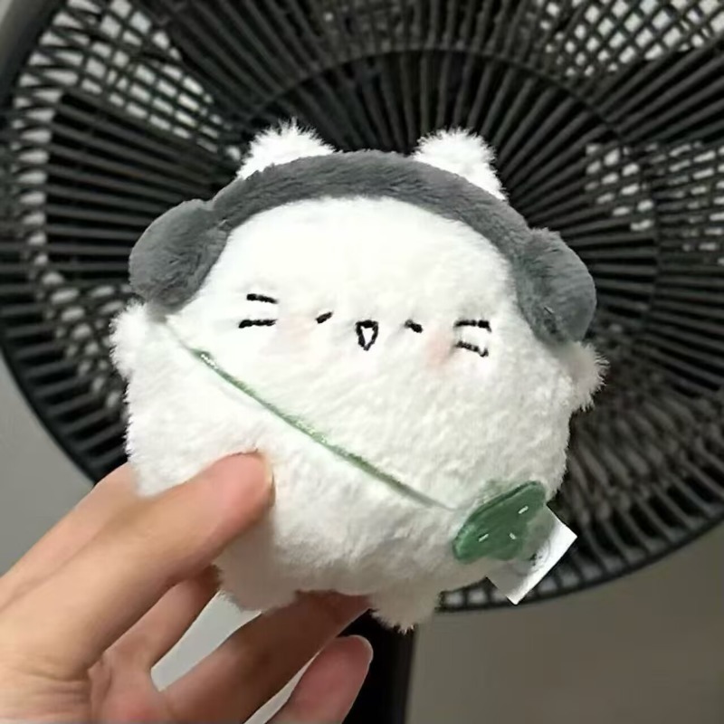 Cute Chubby Little Cat Egg Dol - огляд і ціна Red Clover Flower